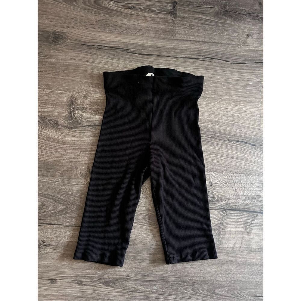 H&M  black ribbed biker shorts size Small